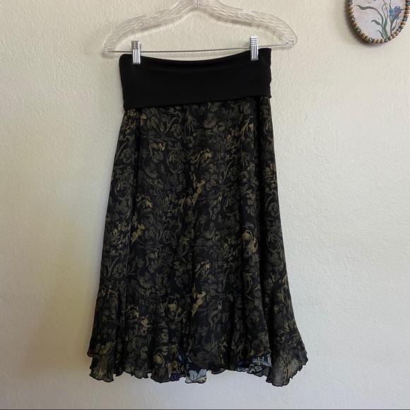 CAbi Floral Reversible Skirt - Picture 7 of 13